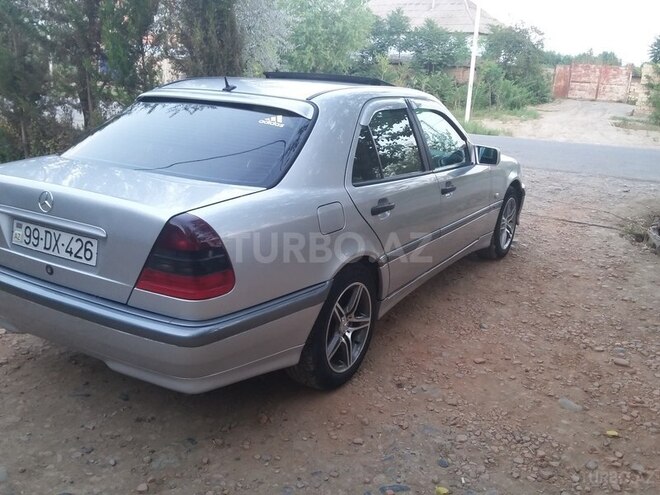 Mercedes C 220 1998, 276,000 km - 2.2 l - Biləsuvar
