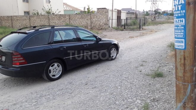 Mercedes C 220 2003, 143,816 km - 2.2 l - Bakı