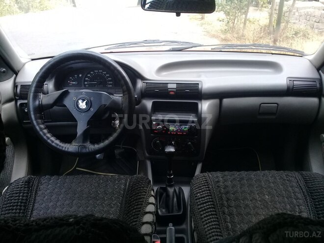 Opel Astra 1993, 220,000 km - 1.4 l - Bakı
