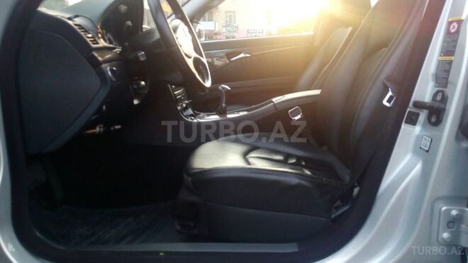 Mercedes E 220 2008, 270,200 km - 2.2 л - Bakı