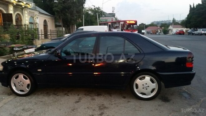 Mercedes C 180 2000, 376,000 km - 1.8 l - Bakı