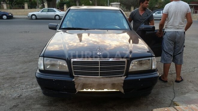 Mercedes C 180 2000, 376,000 km - 1.8 l - Bakı