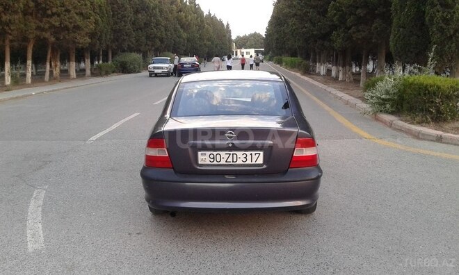 Opel Vectra 1996, 183,000 km - 1.6 l - Bakı