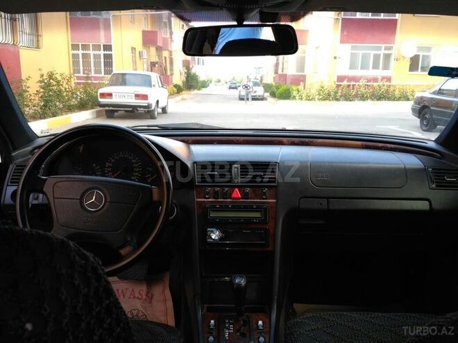 Mercedes C 240 1999, 240,000 km - 2.4 л - Bakı