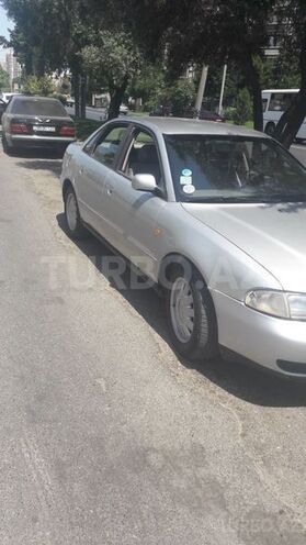 Audi A4 1999, 230,000 km - 1.6 l - Bakı