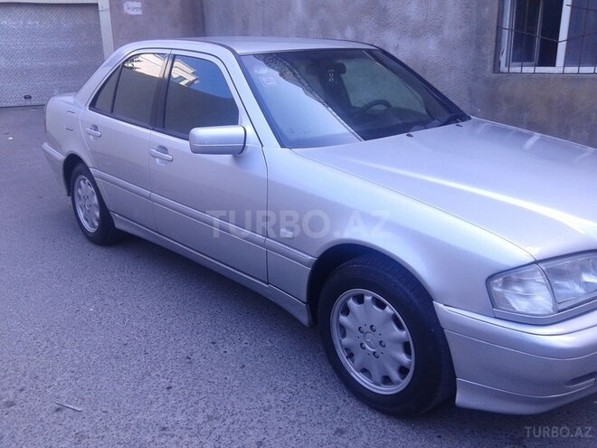Mercedes C 200 1997, 300,000 km - 2.0 l - Bakı