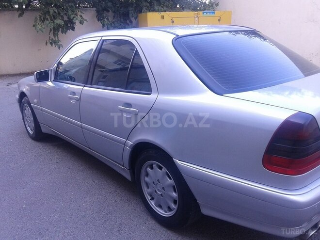 Mercedes C 200 1997, 300,000 km - 2.0 l - Bakı