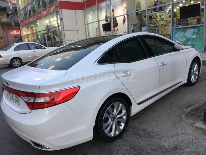 Hyundai Grandeur 2012, 95,000 km - 2.4 л - Bakı