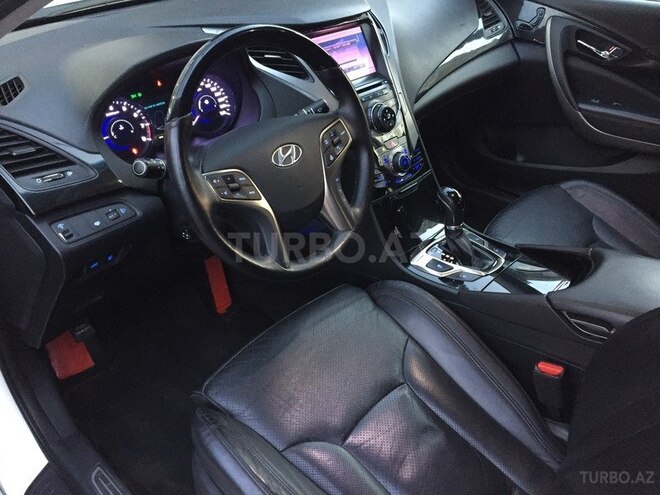 Hyundai Grandeur 2012, 95,000 km - 2.4 л - Bakı