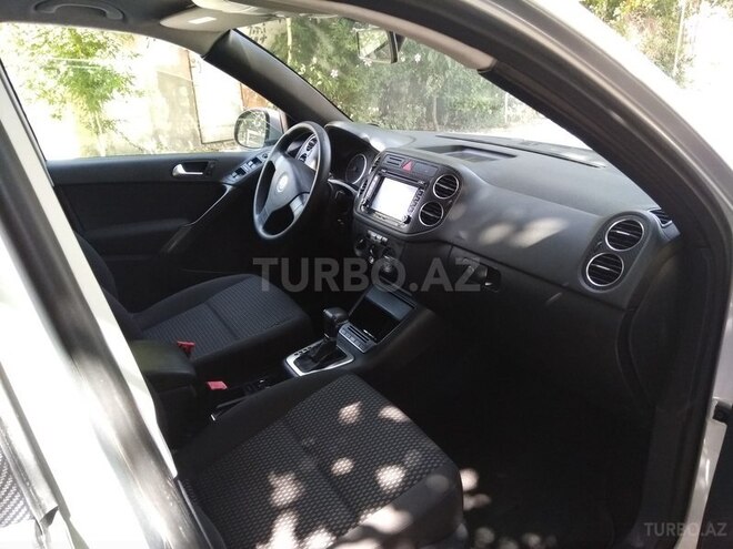 Volkswagen Tiguan 2008, 127,400 km - 2.0 l - Bakı