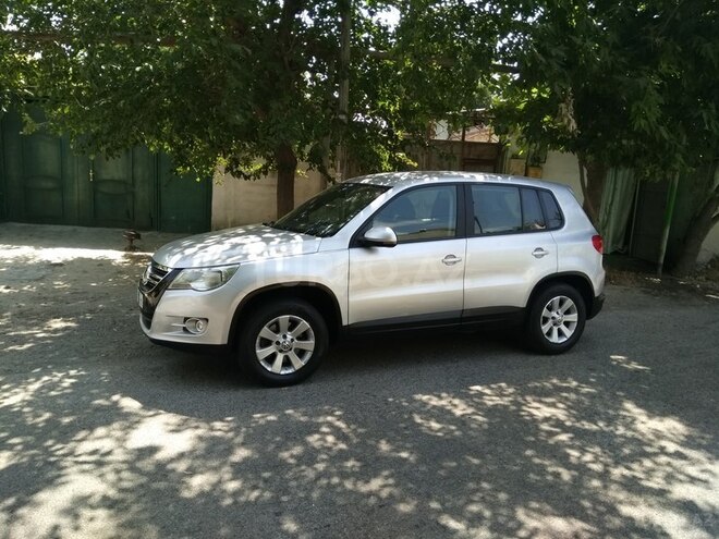 Volkswagen Tiguan 2008, 127,400 km - 2.0 l - Bakı