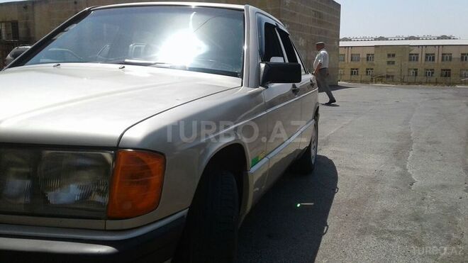 Mercedes 190 1990, 391,000 km - 2.0 l - Bakı