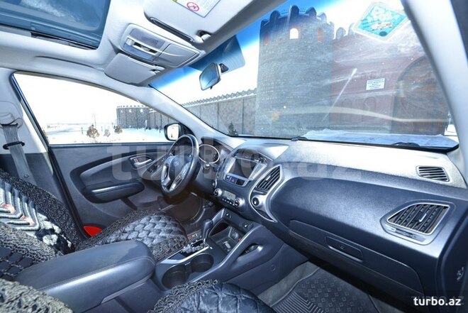 Hyundai ix35 2011, 88,500 km - 2.4 l - Naxçıvan
