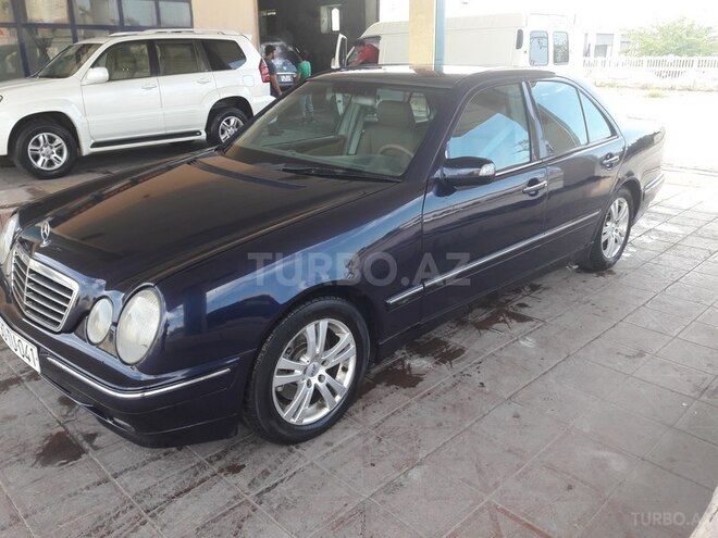 Mercedes E 270 2000, 265,000 km - 2.7 l - Bakı