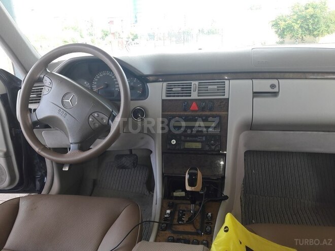 Mercedes E 270 2000, 265,000 km - 2.7 l - Bakı