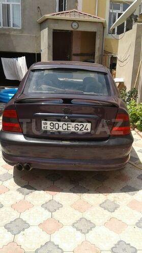Opel Vectra 1996, 230,000 km - 2.0 l - Bakı