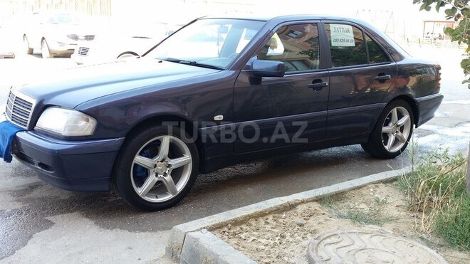 Mercedes C 220 1999, 310,000 km - 2.2 l - Bakı