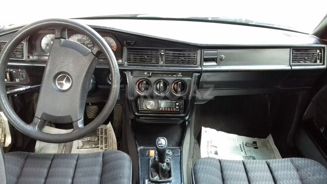 Mercedes 190 1991, 296,500 km - 2.0 л - Bakı