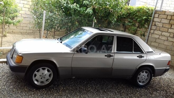 Mercedes 190 1991, 296,500 km - 2.0 л - Bakı