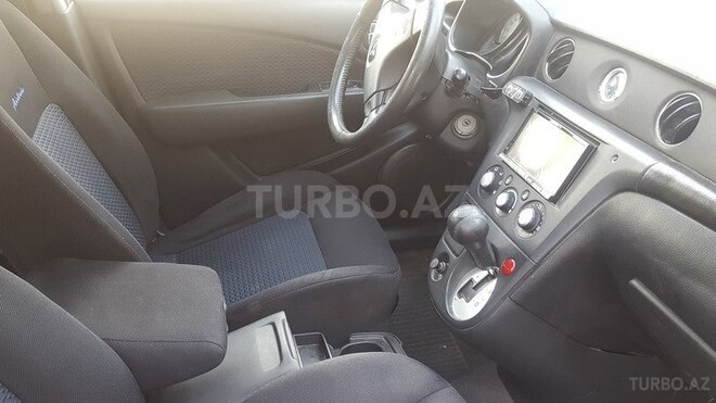 Mitsubishi Airtrek 2002, 186,000 km - 2.0 л - Bakı