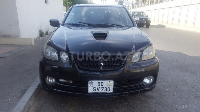 Mitsubishi Airtrek 2002, 186,000 km - 2.0 л - Bakı