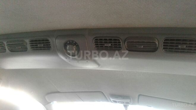 Hyundai H-1 2005, 400,000 km - 2.5 l - Bakı
