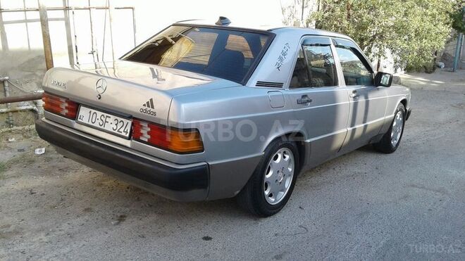 Mercedes 190 1990, 275,000 km - 0.2 л - Bakı