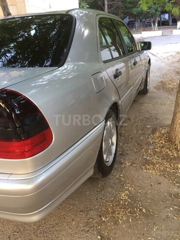 Mercedes C 180 1997, 246,000 km - 1.8 л - Bakı