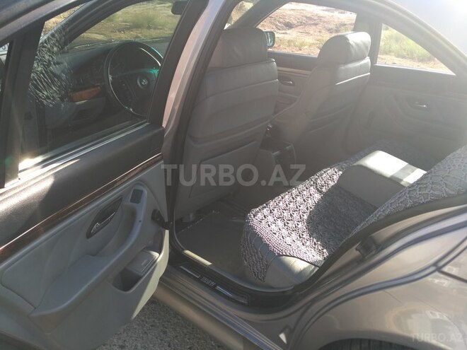 BMW 523 1997, 460,000 km - 2.5 l - Bakı