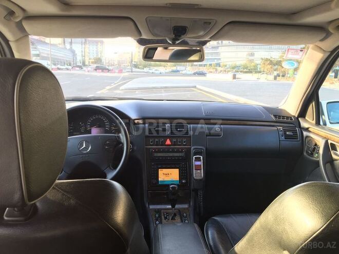 Mercedes E 320 2001, 155,555 km - 3.2 l - Bakı