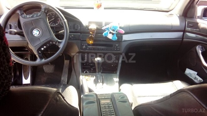 BMW 523 1996, 398,000 km - 2.5 l - Sumqayıt