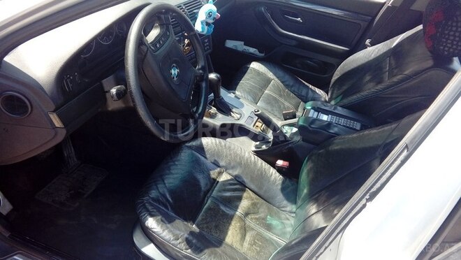 BMW 523 1996, 398,000 km - 2.5 l - Sumqayıt