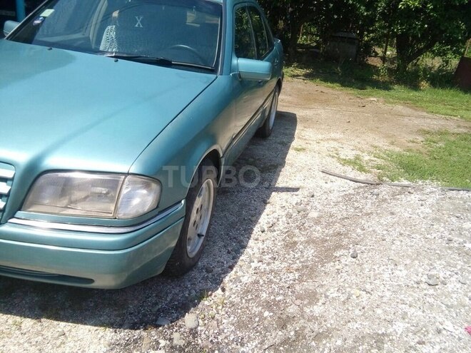 Mercedes C 200 1994, 315,565 km - 0.2 l - Astara