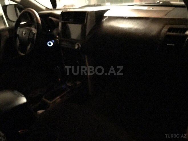 Toyota Prado 2012, 139,600 km - 2.7 l - Bakı