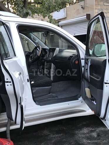 Toyota Prado 2012, 139,600 km - 2.7 l - Bakı
