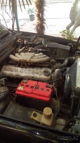 BMW 520 1989, 324,512 km - 2.0 л - Bakı