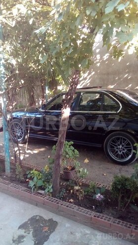 BMW 520 1989, 324,512 km - 2.0 л - Bakı