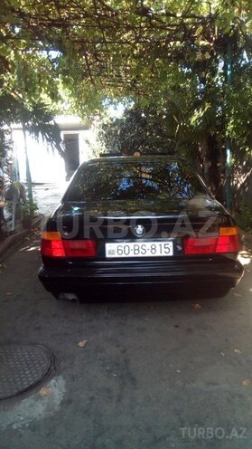 BMW 520 1989, 324,512 km - 2.0 л - Bakı