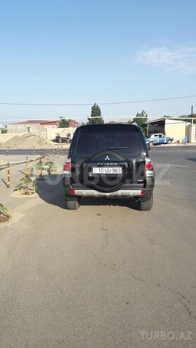 Mitsubishi Pajero 2008, 300,000 km - 3.0 л - Bakı