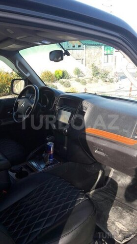 Mitsubishi Pajero 2008, 300,000 km - 3.0 л - Bakı