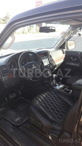 Mitsubishi Pajero 2008, 300,000 km - 3.0 л - Bakı