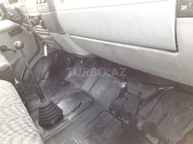GAZ 2705 2004, 147,000 km - 0.1 l - Sumqayıt