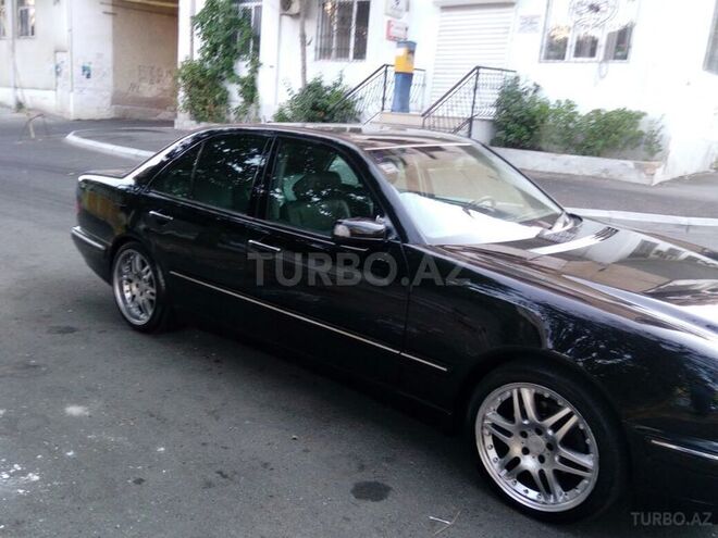 Mercedes E 320 2000, 281,352 km - 3.2 l - Bakı