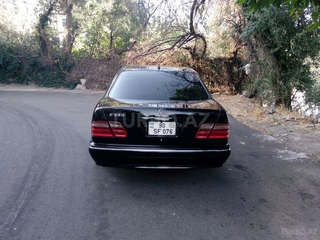 Mercedes E 320 2000, 281,352 km - 3.2 l - Bakı