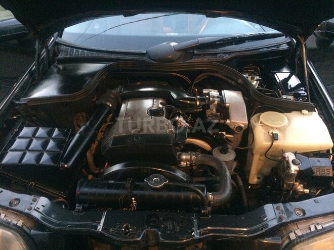 Mercedes C 180 1994, 300,000 km - 0.2 l - Şəki