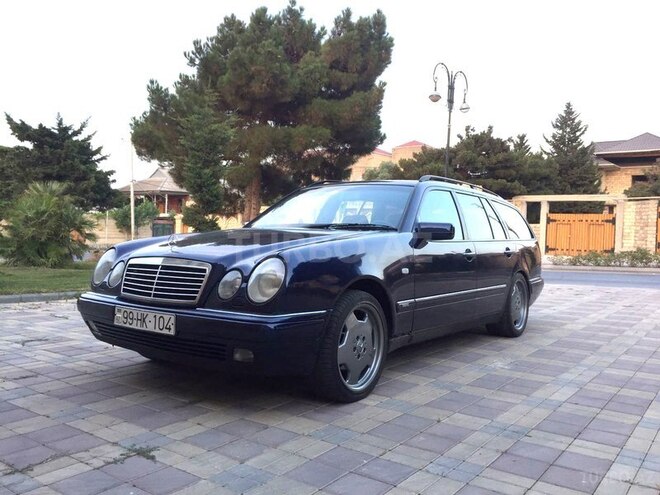Mercedes E 220 1999, 350,000 km - 2.2 l - Bakı