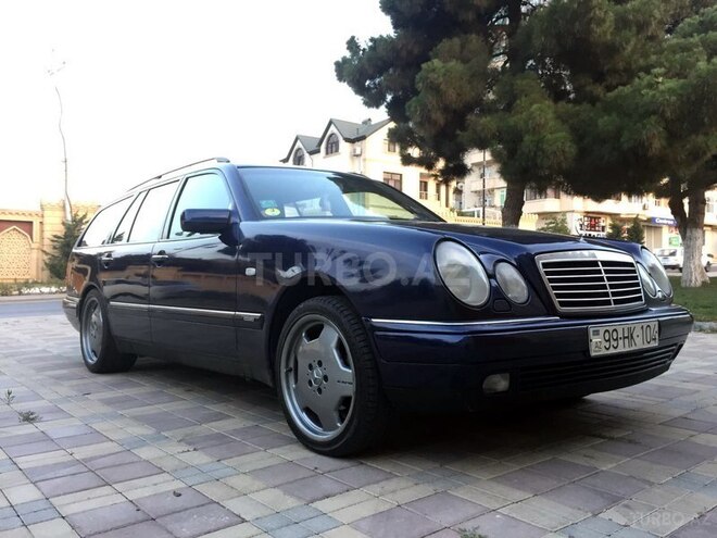 Mercedes E 220 1999, 350,000 km - 2.2 l - Bakı