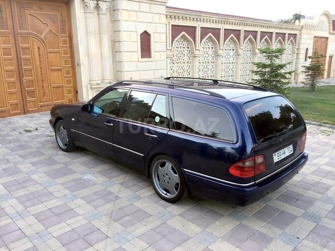 Mercedes E 220 1999, 350,000 km - 2.2 l - Bakı