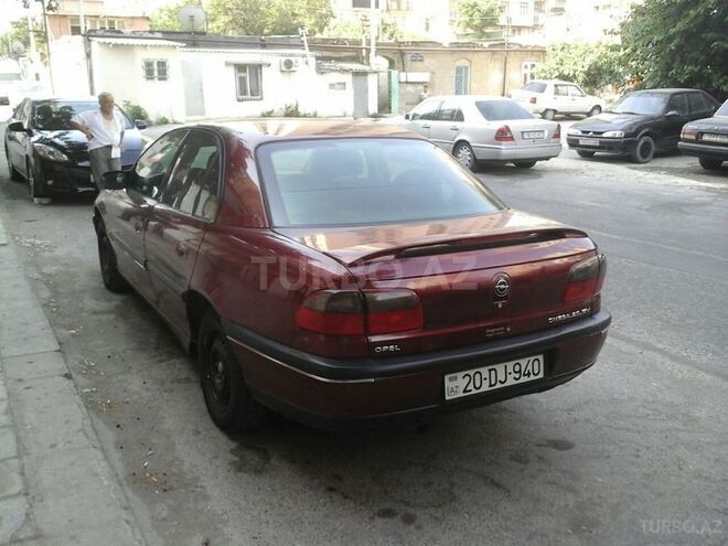 Opel Omega 1997, 281,601 km - 2.0 л - Bakı