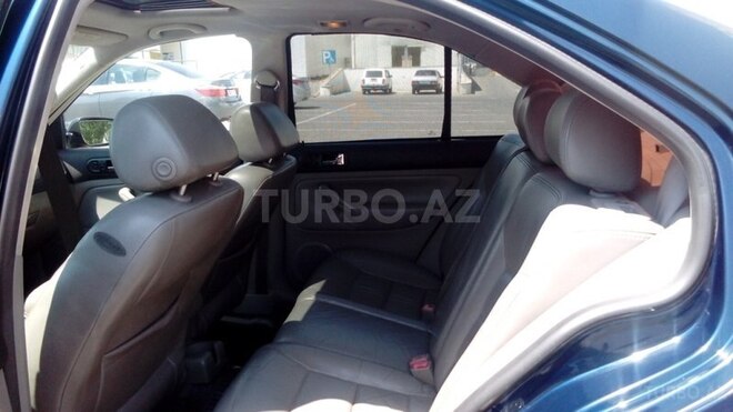 Volkswagen Jetta 2003, 174,500 km - 1.8 l - Bakı